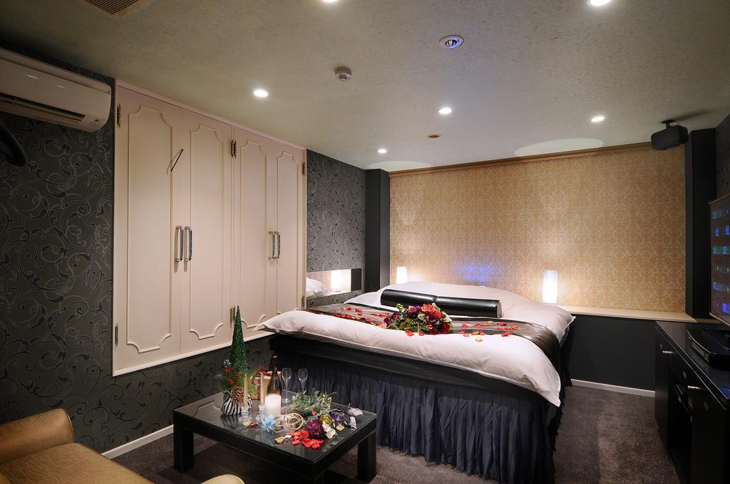 Hotel Blanc Chapel Christmas Sakai (Adults Only) Номер фото