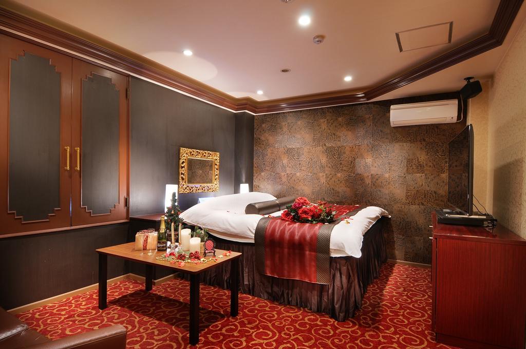 Hotel Blanc Chapel Christmas Sakai (Adults Only) Номер фото